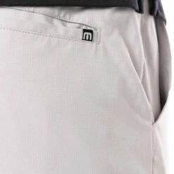 TravisMathew Starnes Shorts -Silver Putters travismathew starnes shorts micro chip logo itempicture